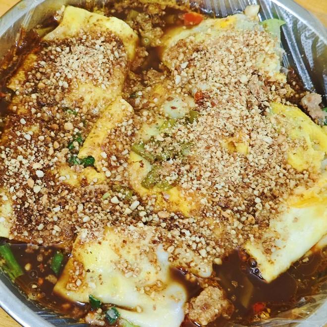 的美味本地人都习以为常游客看来十分怪异pg电子模拟器试玩广西夜市中最具特色(图6)